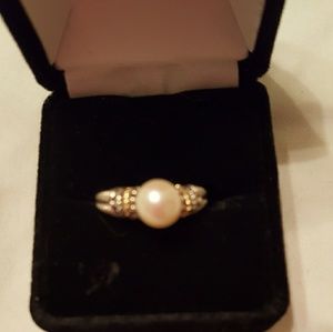 Pearl ring